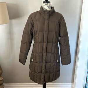 Eddie Bauer - Premium Quality Goose Down